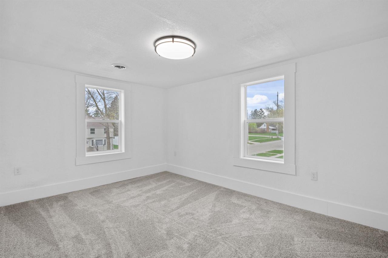 547 East Jackson Street