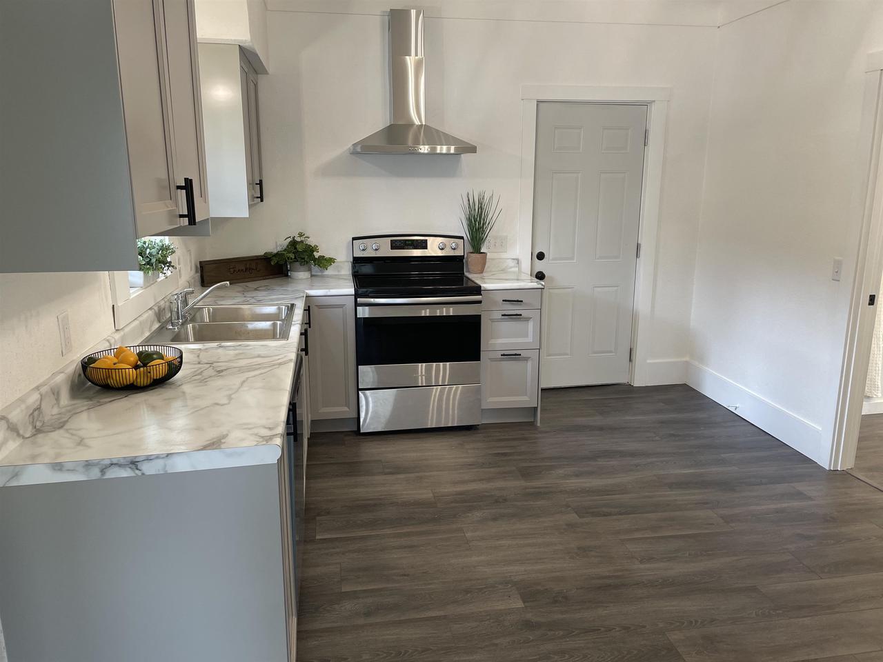 547 East Jackson Street