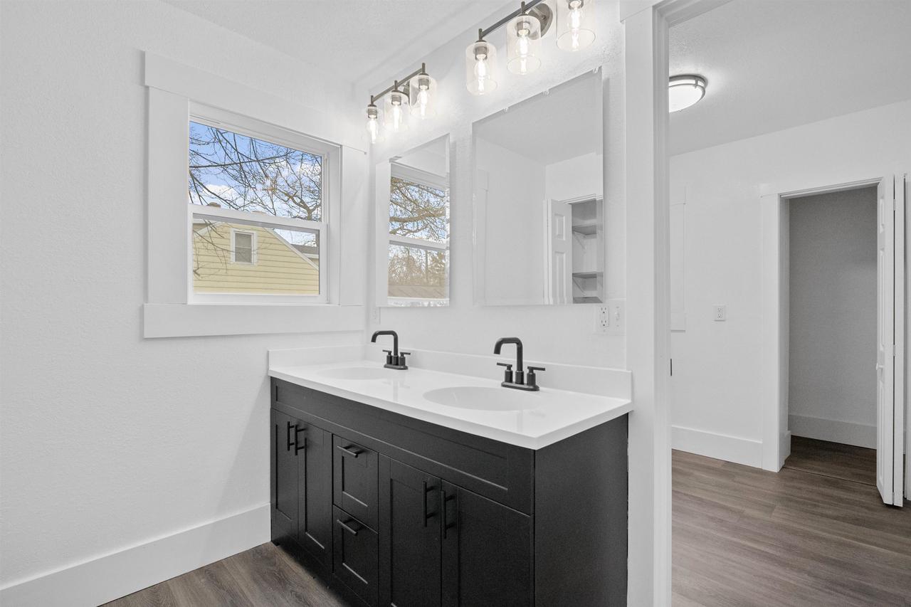 547 East Jackson Street