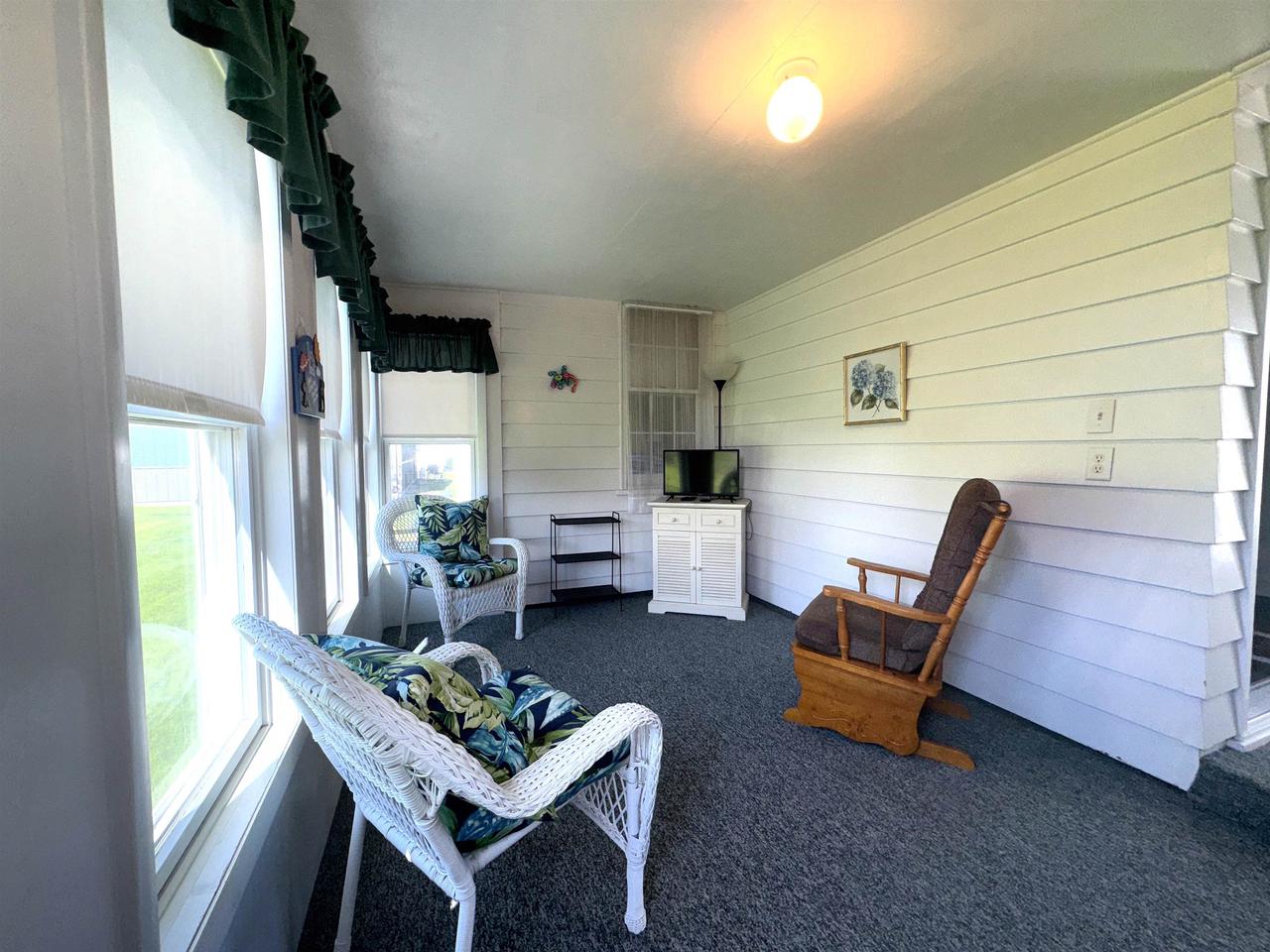 140 West Manchester Street