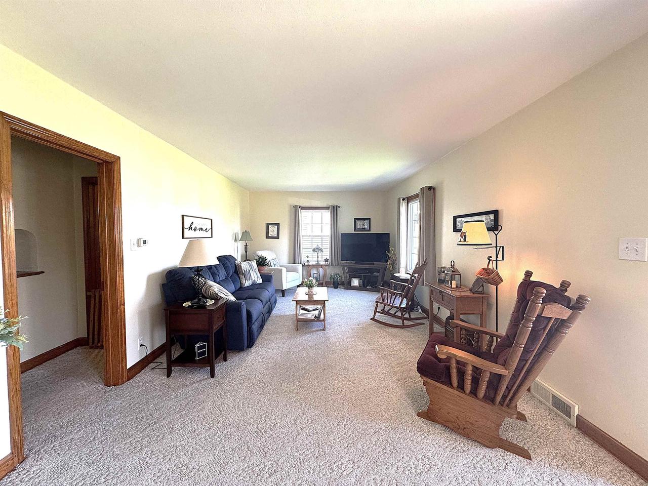 140 West Manchester Street