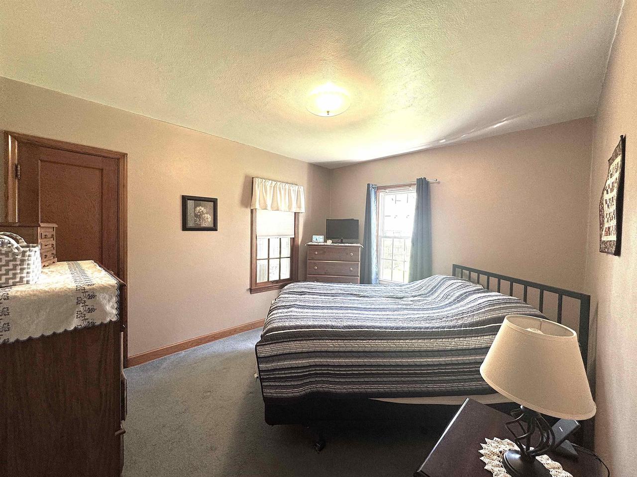 140 West Manchester Street