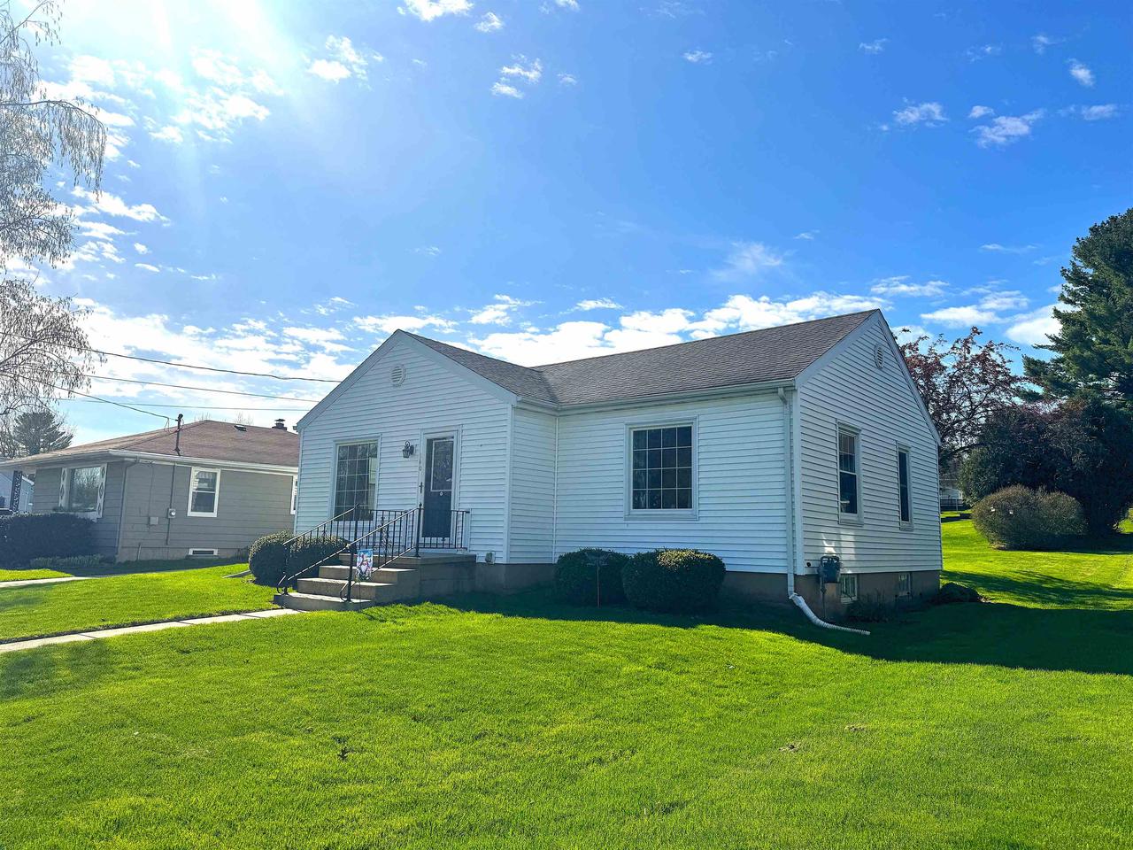 140 West Manchester Street