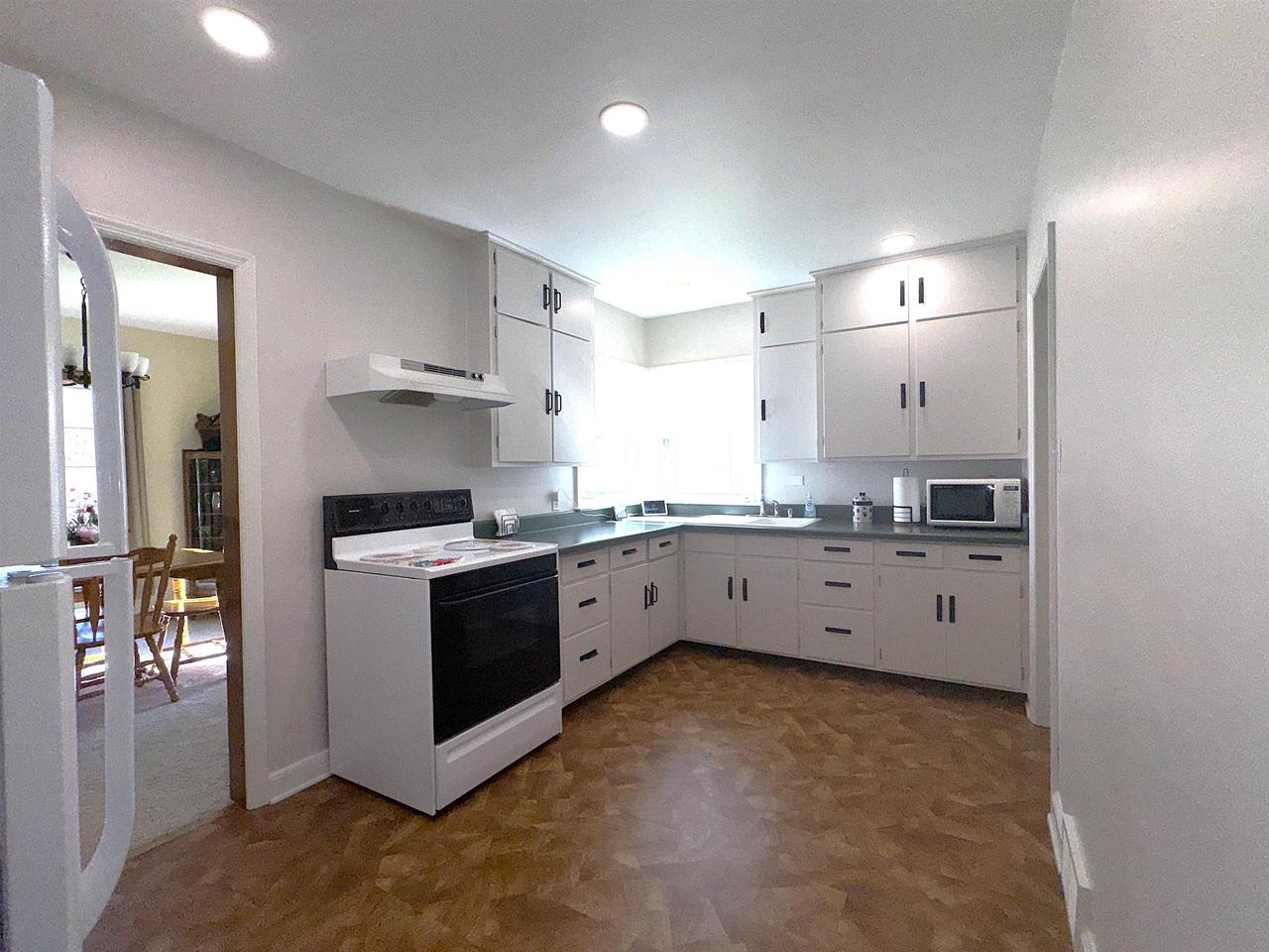 140 West Manchester Street