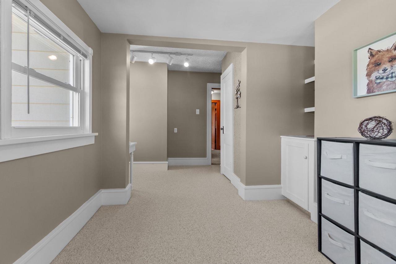 61 North Grand Street