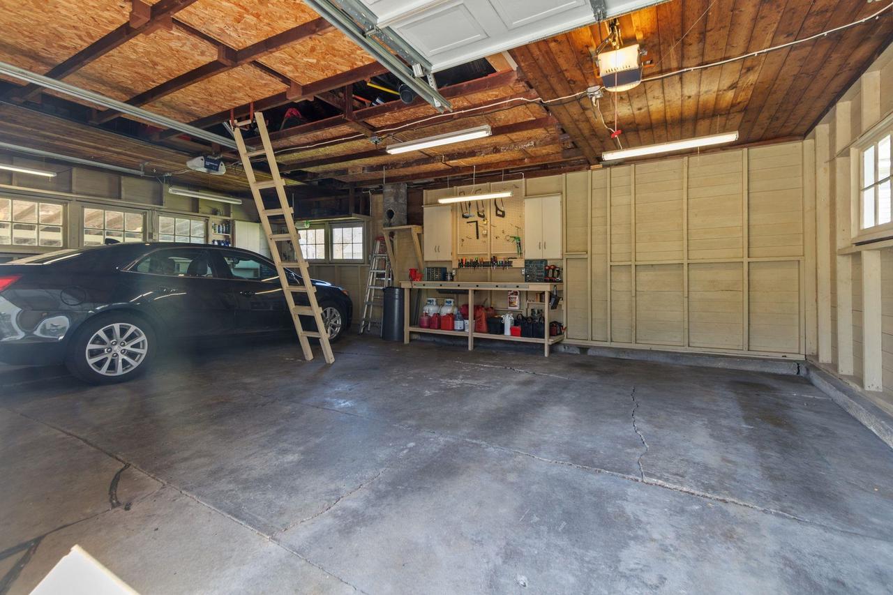 61 North Grand Street