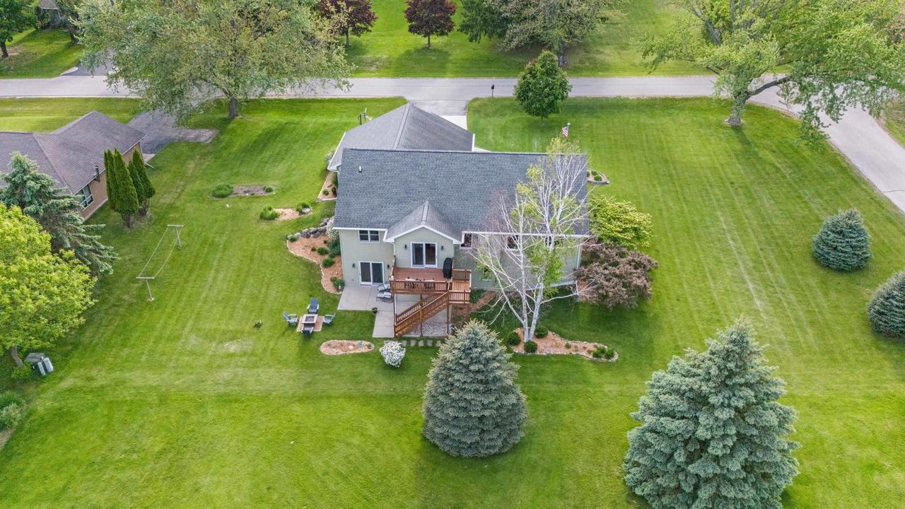 N5798 Lakeview Drive