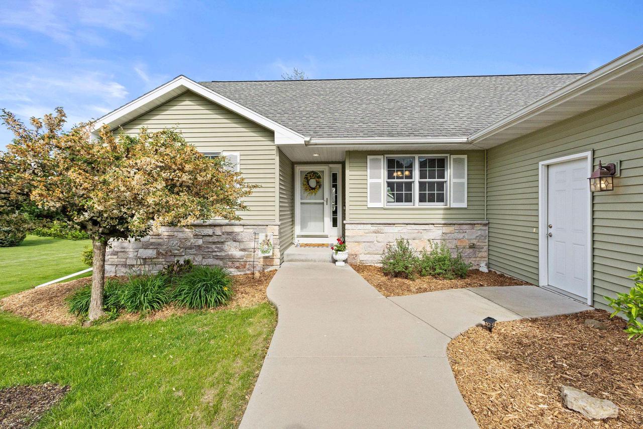 N5798 Lakeview Drive