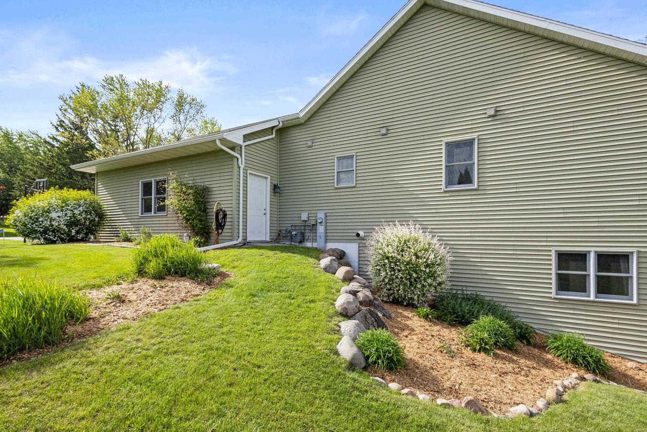 N5798 Lakeview Drive