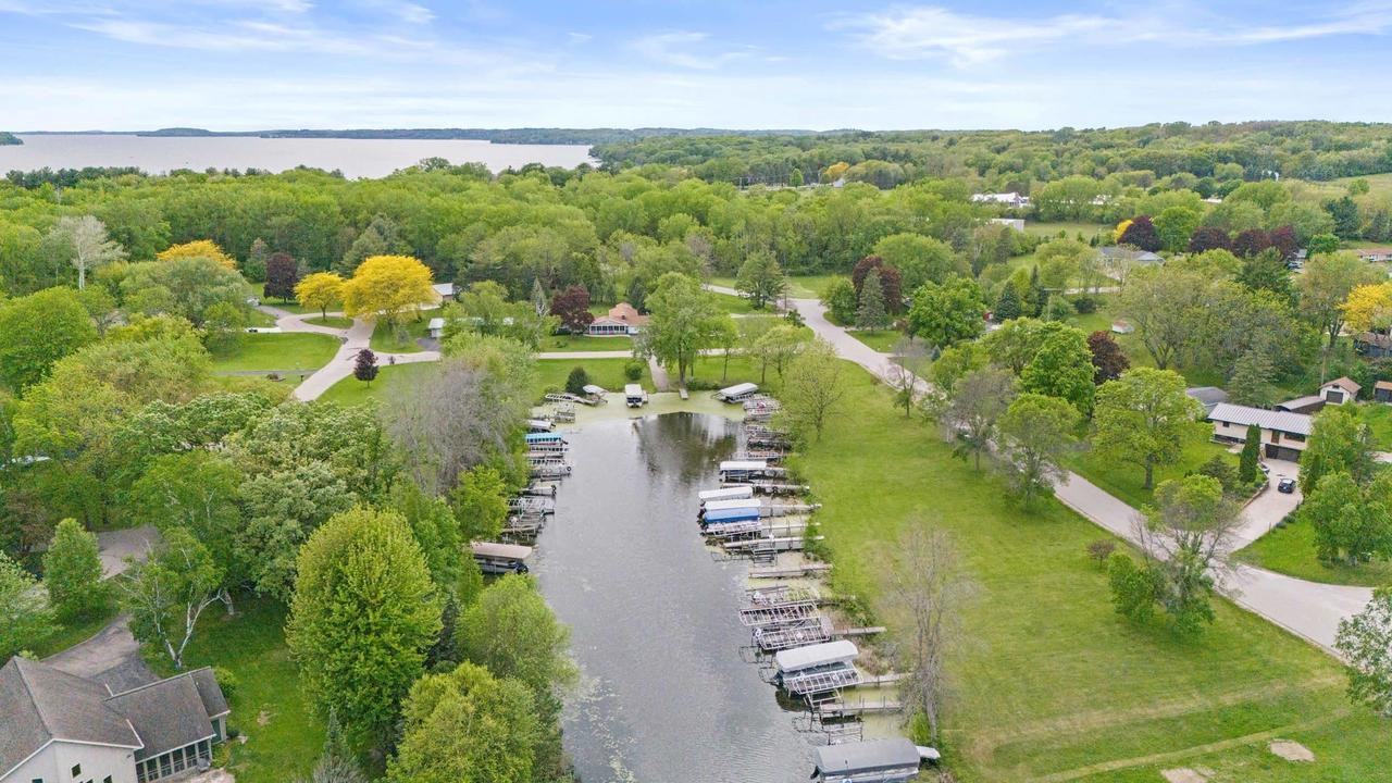 N5798 Lakeview Drive