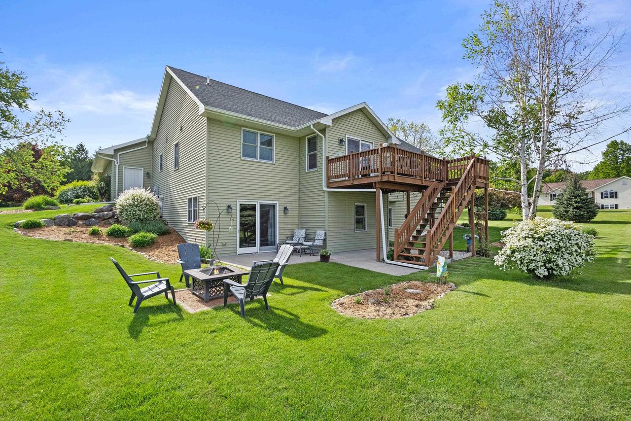 N5798 Lakeview Drive