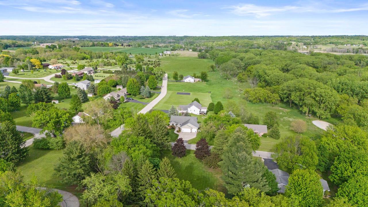 N5798 Lakeview Drive