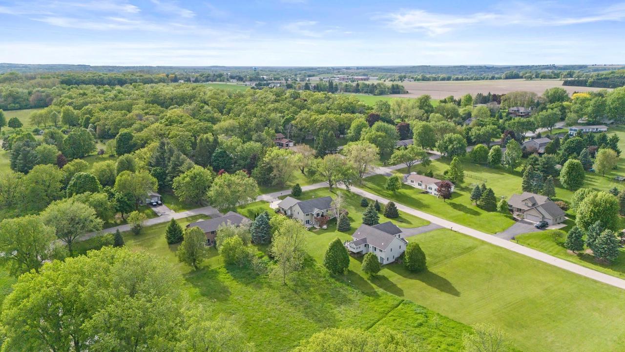 N5798 Lakeview Drive