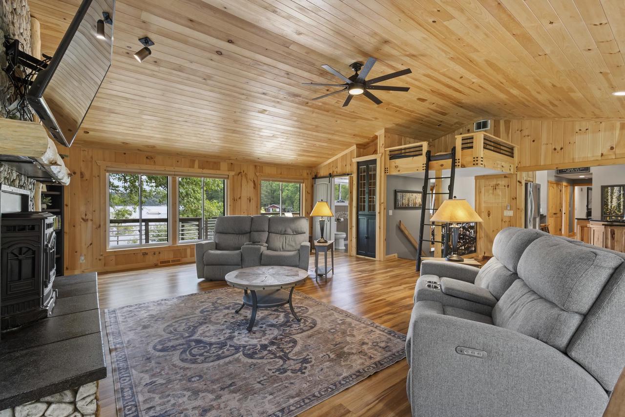 W7134 County Road CH