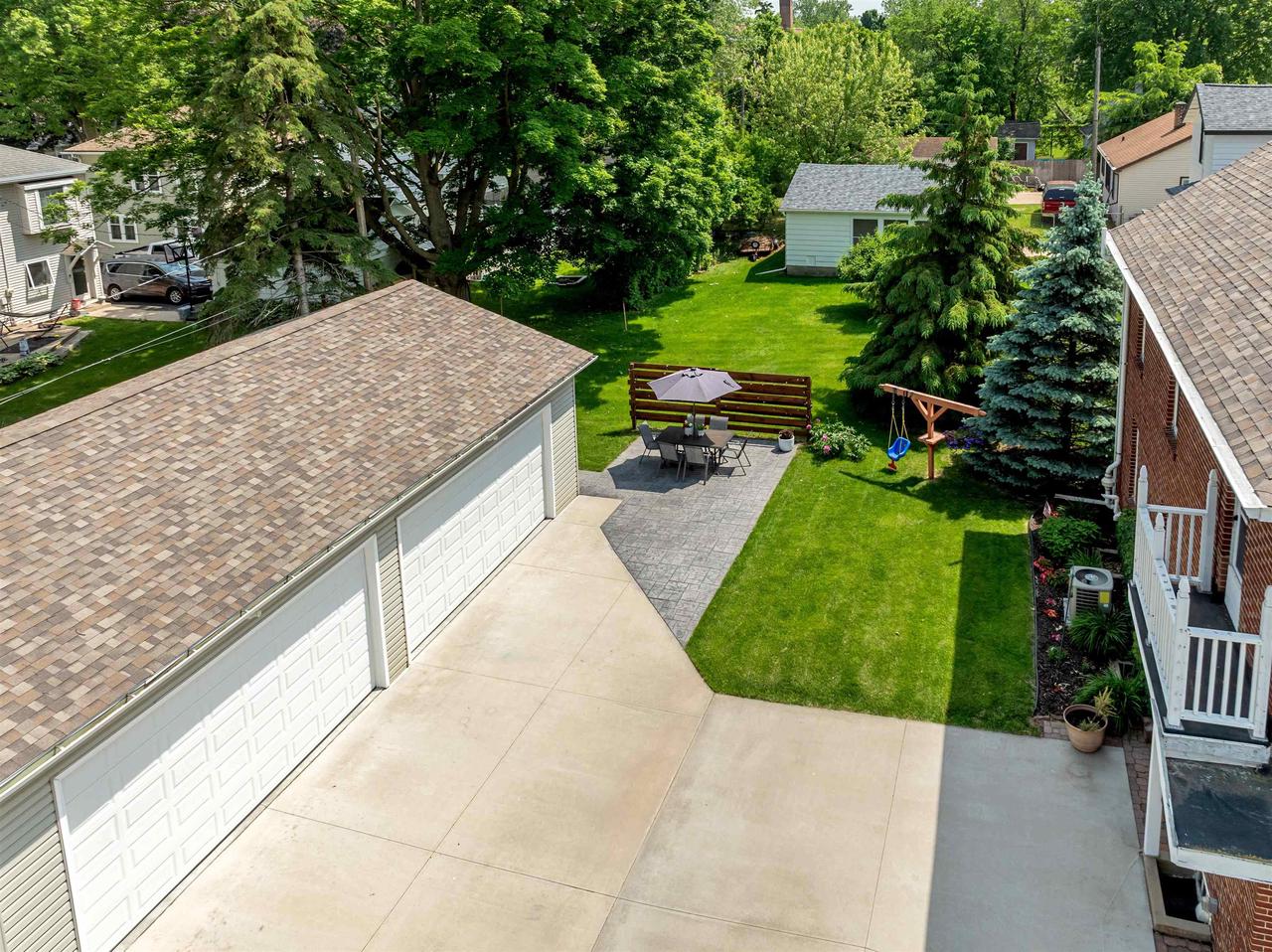 673 South Grove Street