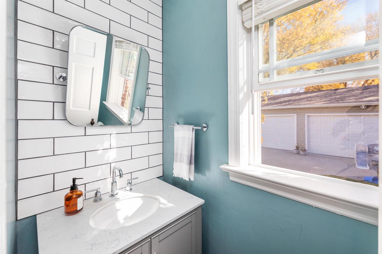 673 South Grove Street