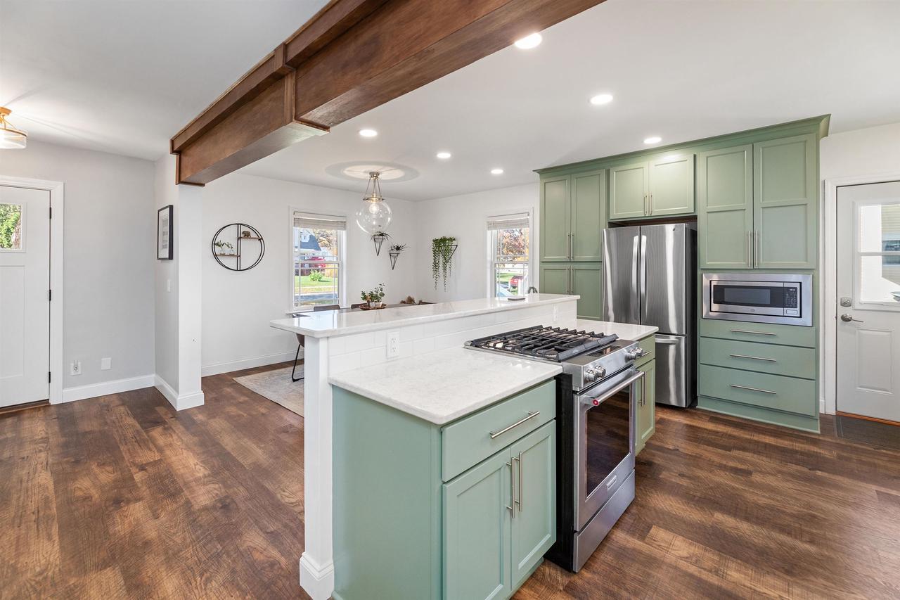 673 South Grove Street