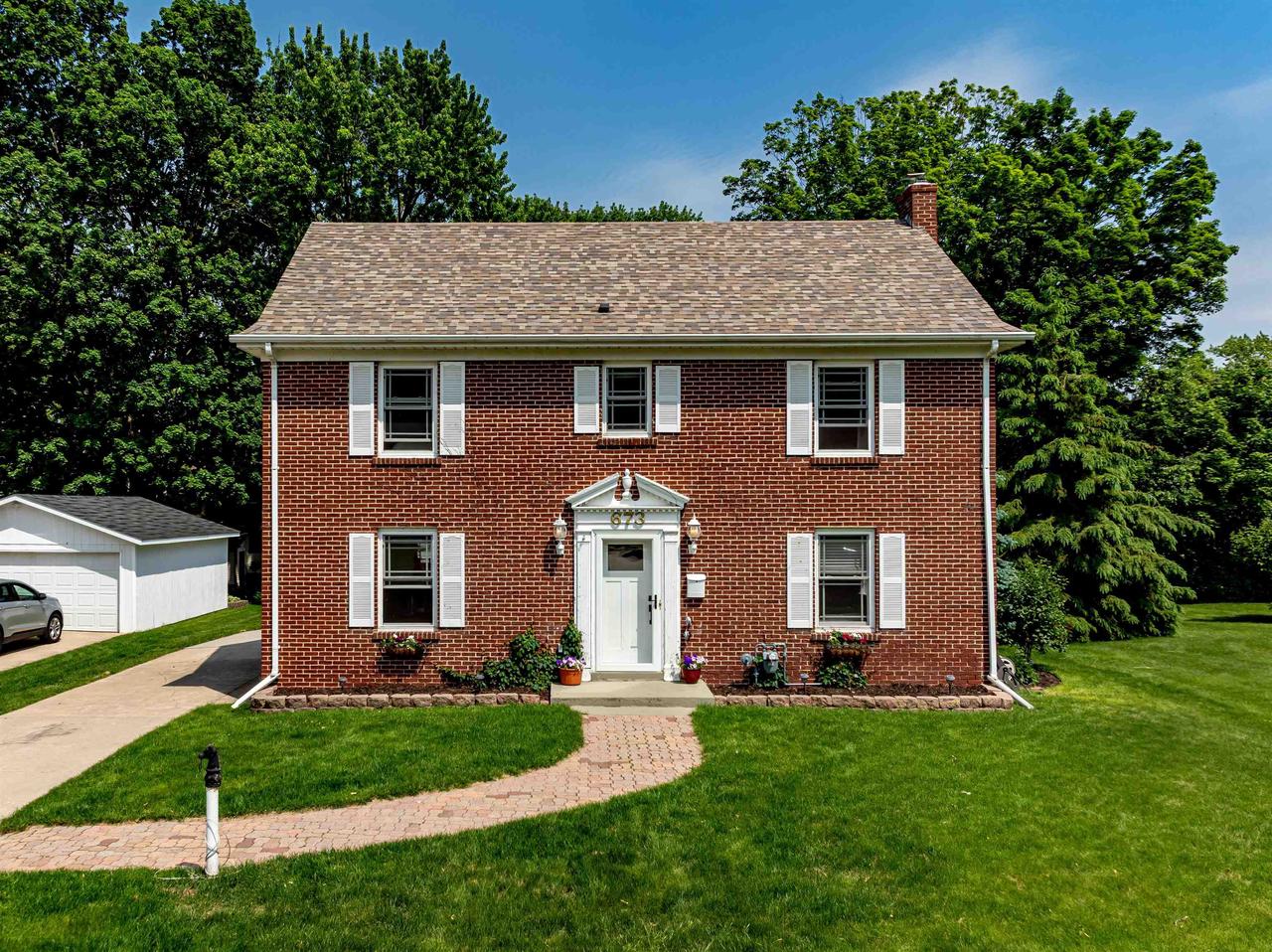 673 South Grove Street