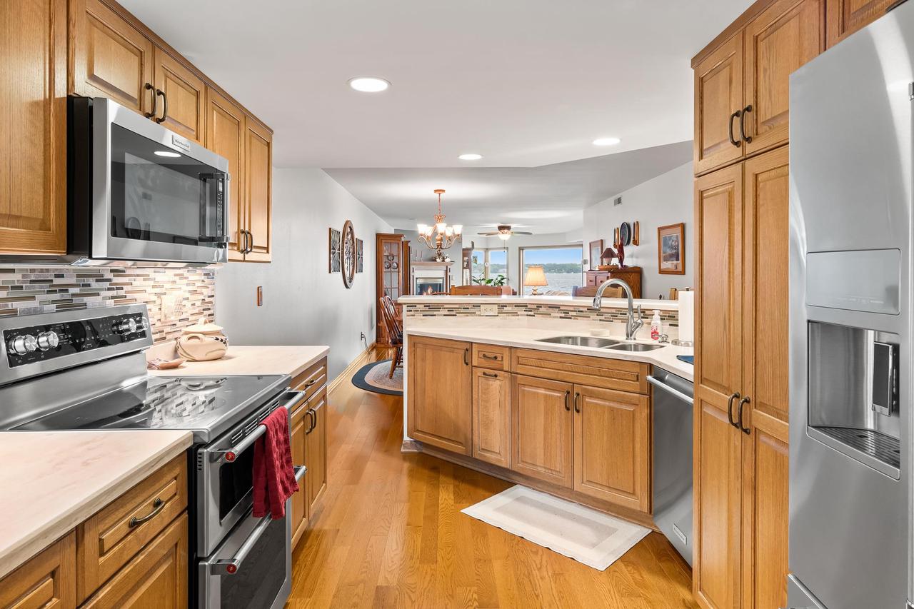 W1400 Spring Grove Road 102