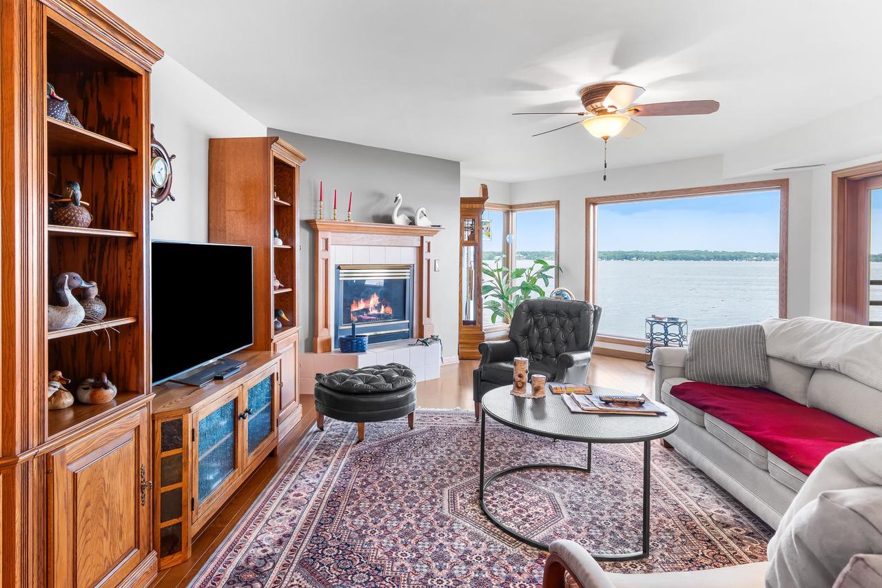 W1400 Spring Grove Road 102