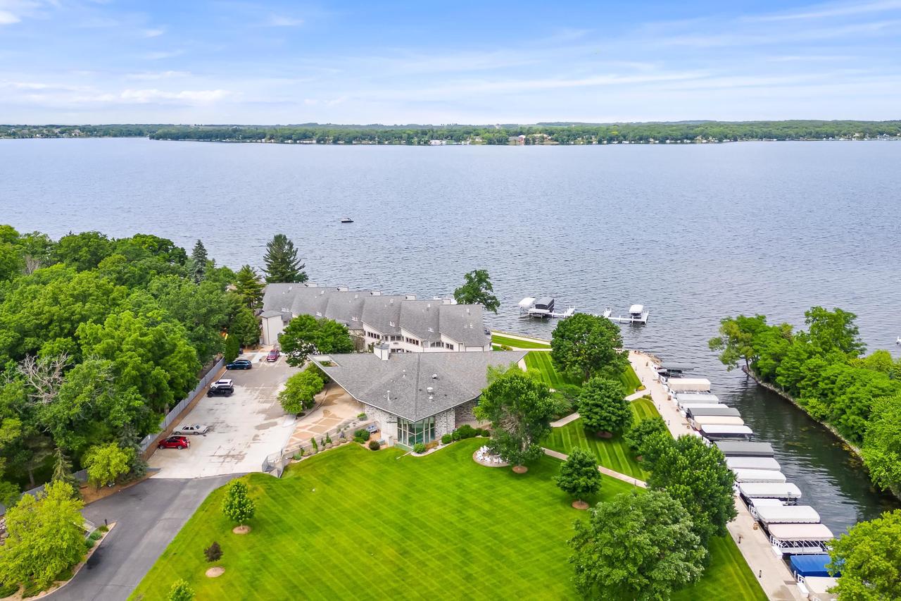 W1400 Spring Grove Road 102