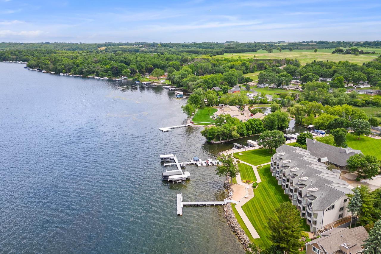 W1400 Spring Grove Road 102