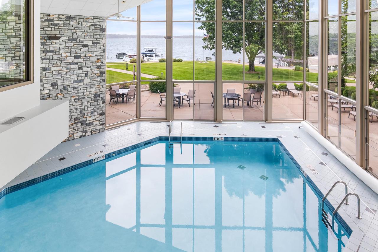 W1400 Spring Grove Road 102