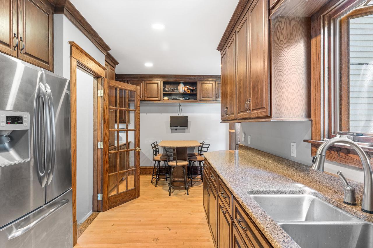 163 East Noyes Street