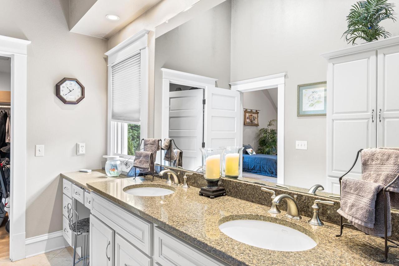 163 East Noyes Street