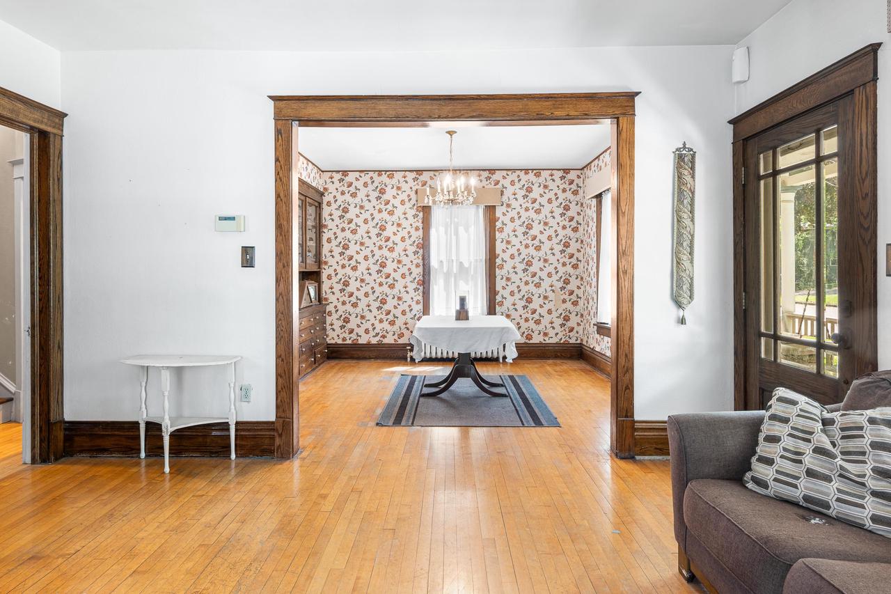 163 East Noyes Street