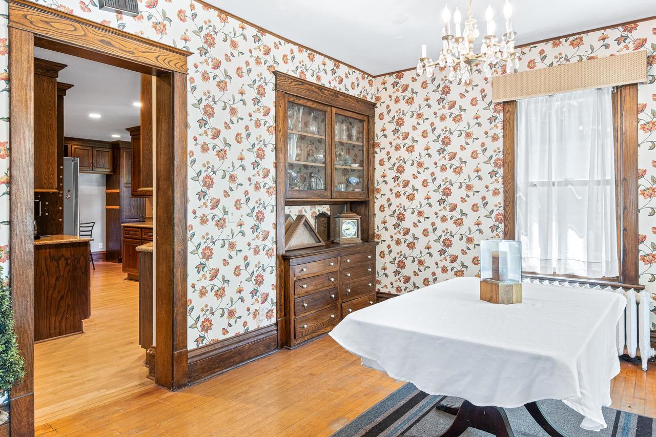 163 East Noyes Street