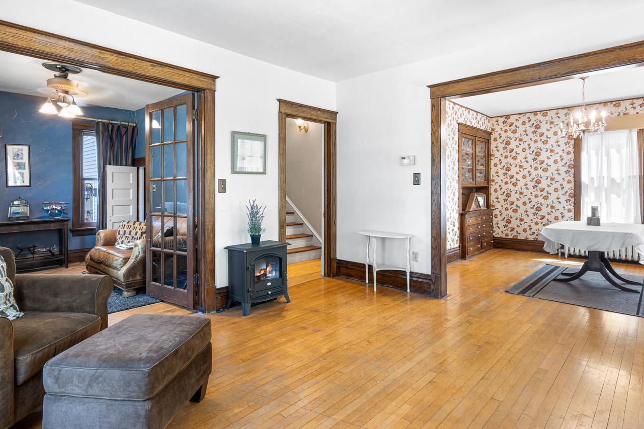 163 East Noyes Street