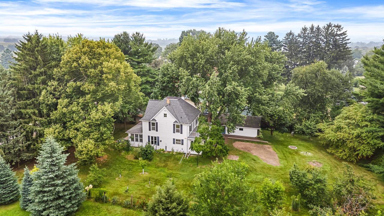 W2009 Irving Park Road