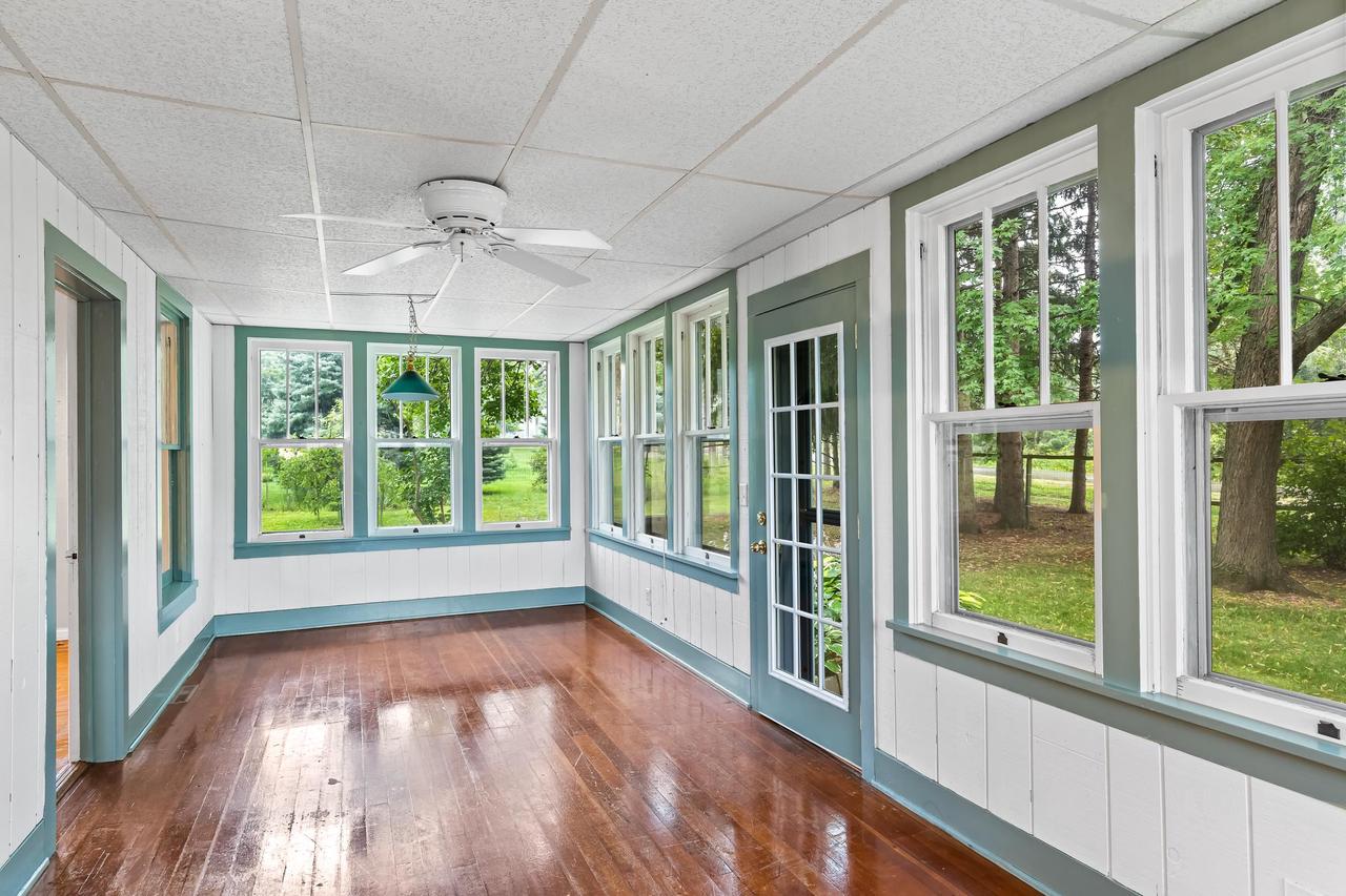 W2009 Irving Park Road