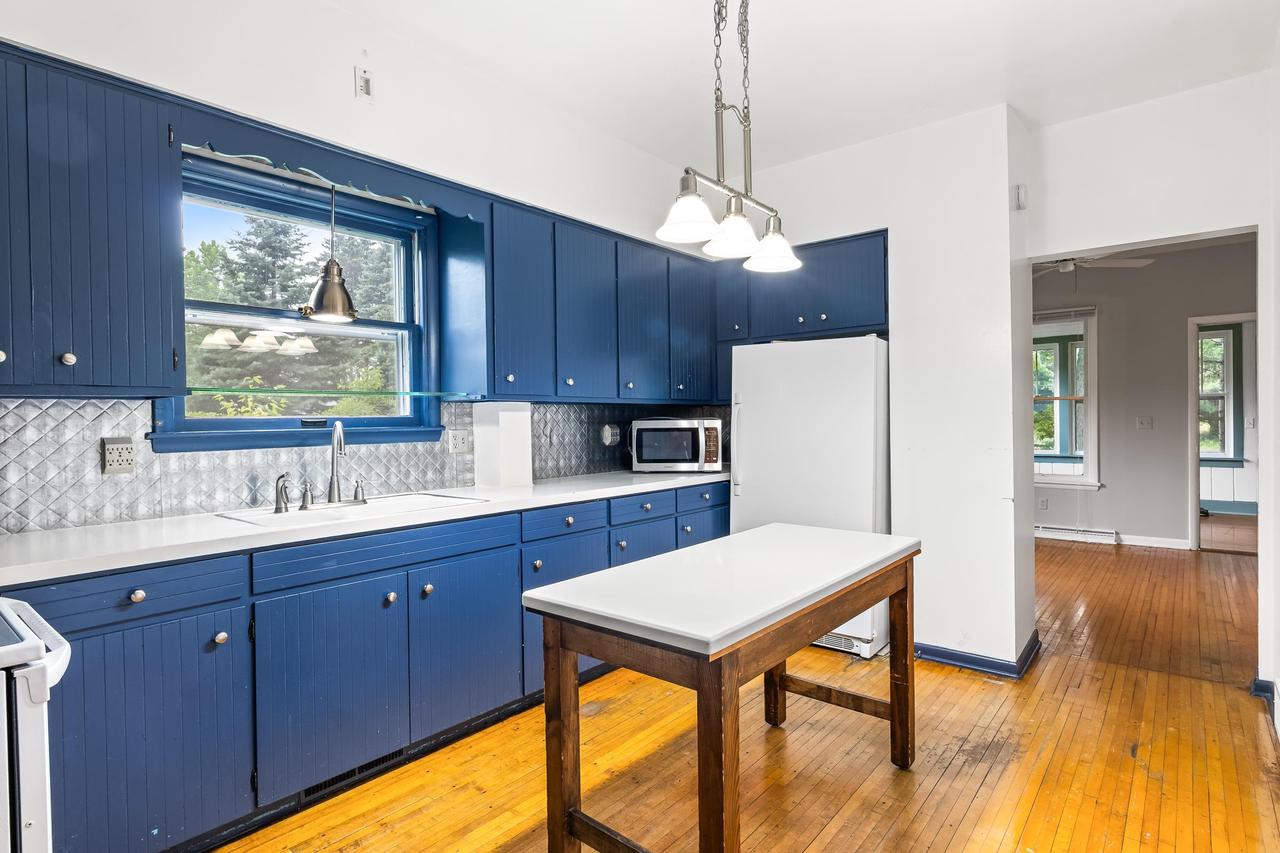 W2009 Irving Park Road