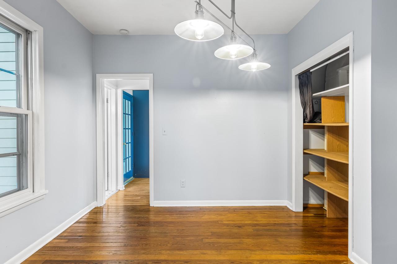 W2009 Irving Park Road