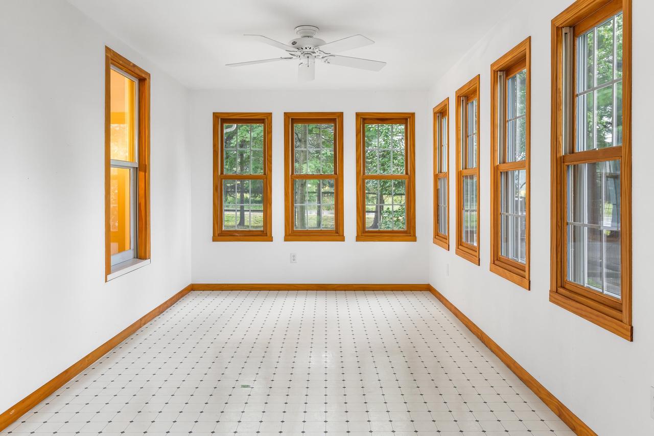 W2009 Irving Park Road