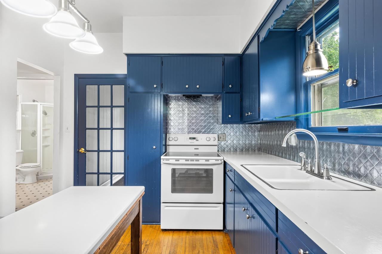 W2009 Irving Park Road