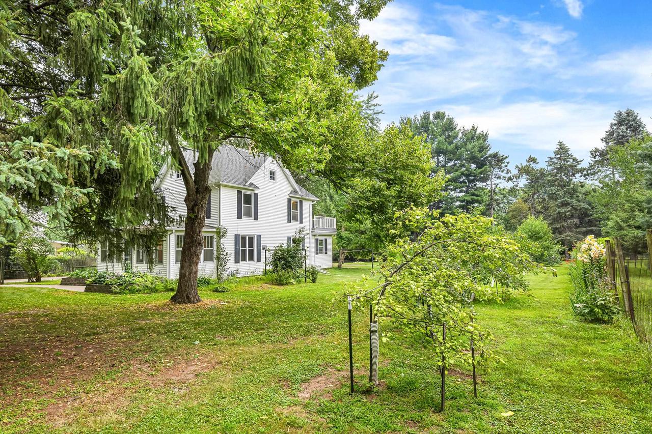 W2009 Irving Park Road