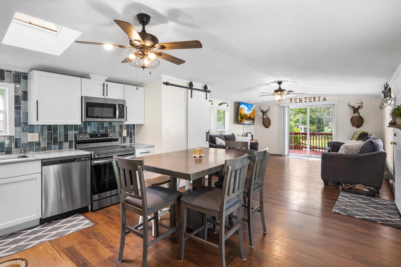 W2354 Highway 23 L201