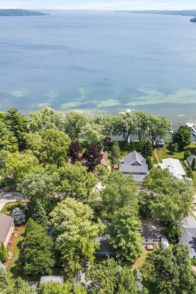 N4219 South Lakeshore Drive