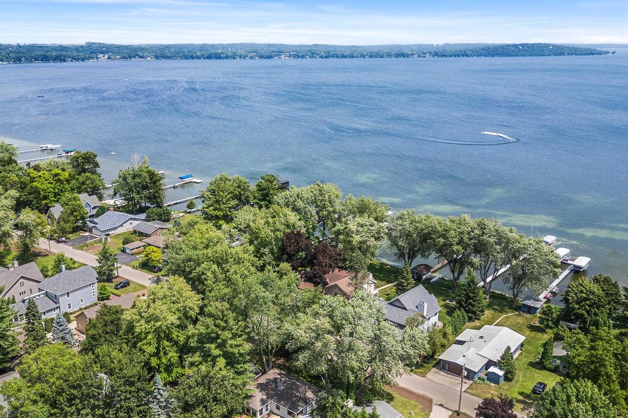 N4219 South Lakeshore Drive