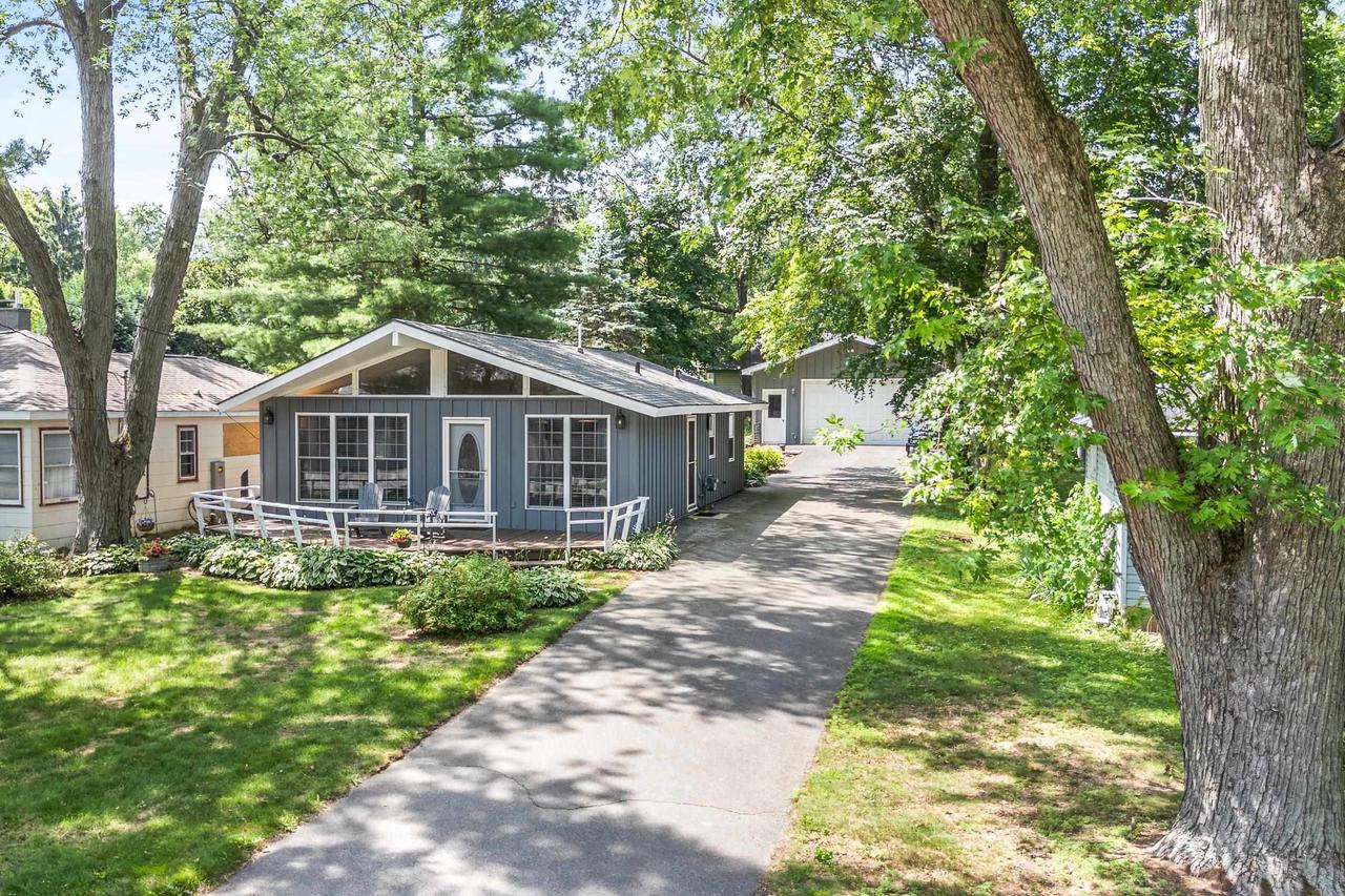 N4219 South Lakeshore Drive