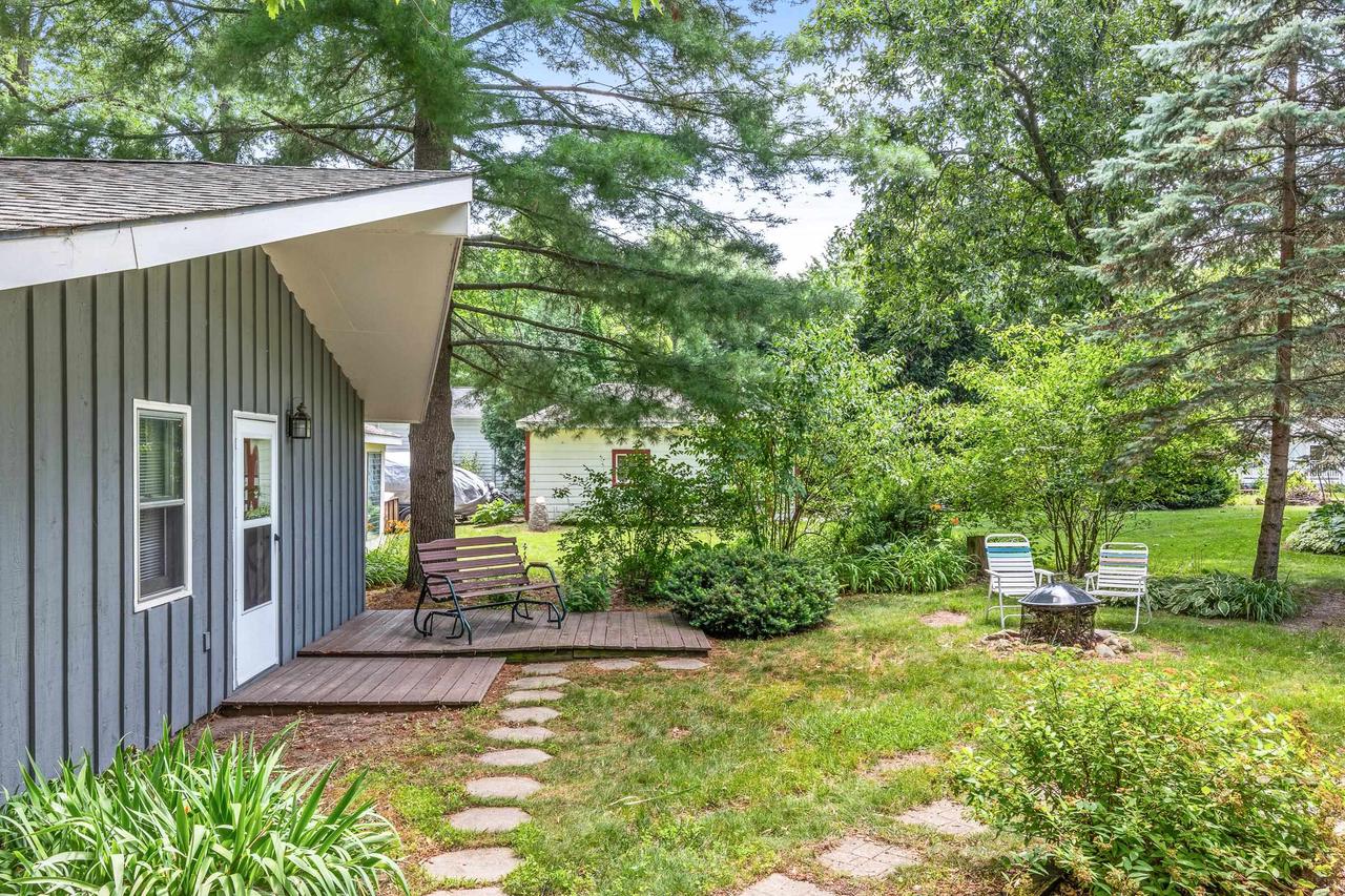 N4219 South Lakeshore Drive