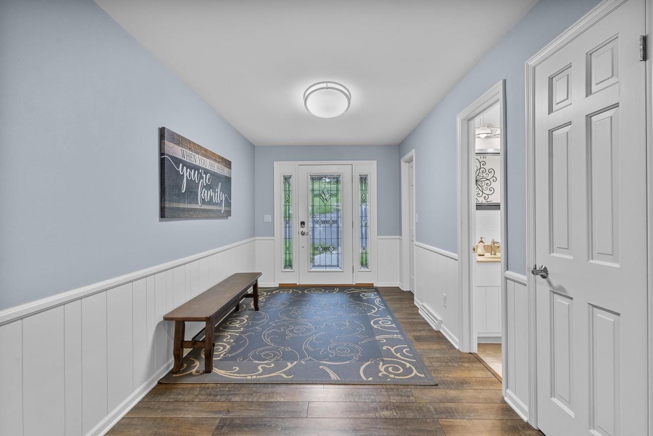 W2250 Oakwood Avenue