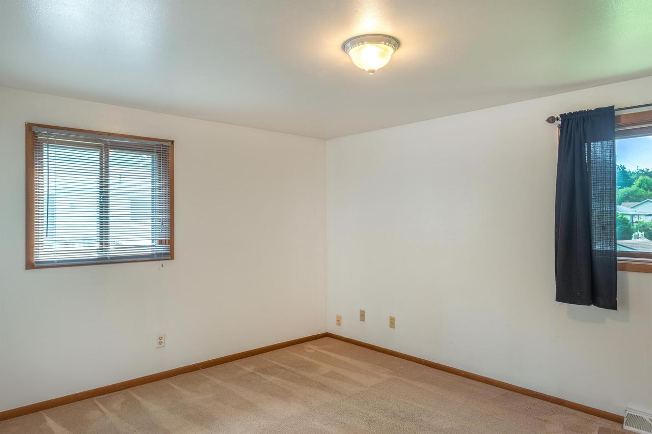 384 East Cumberland Street