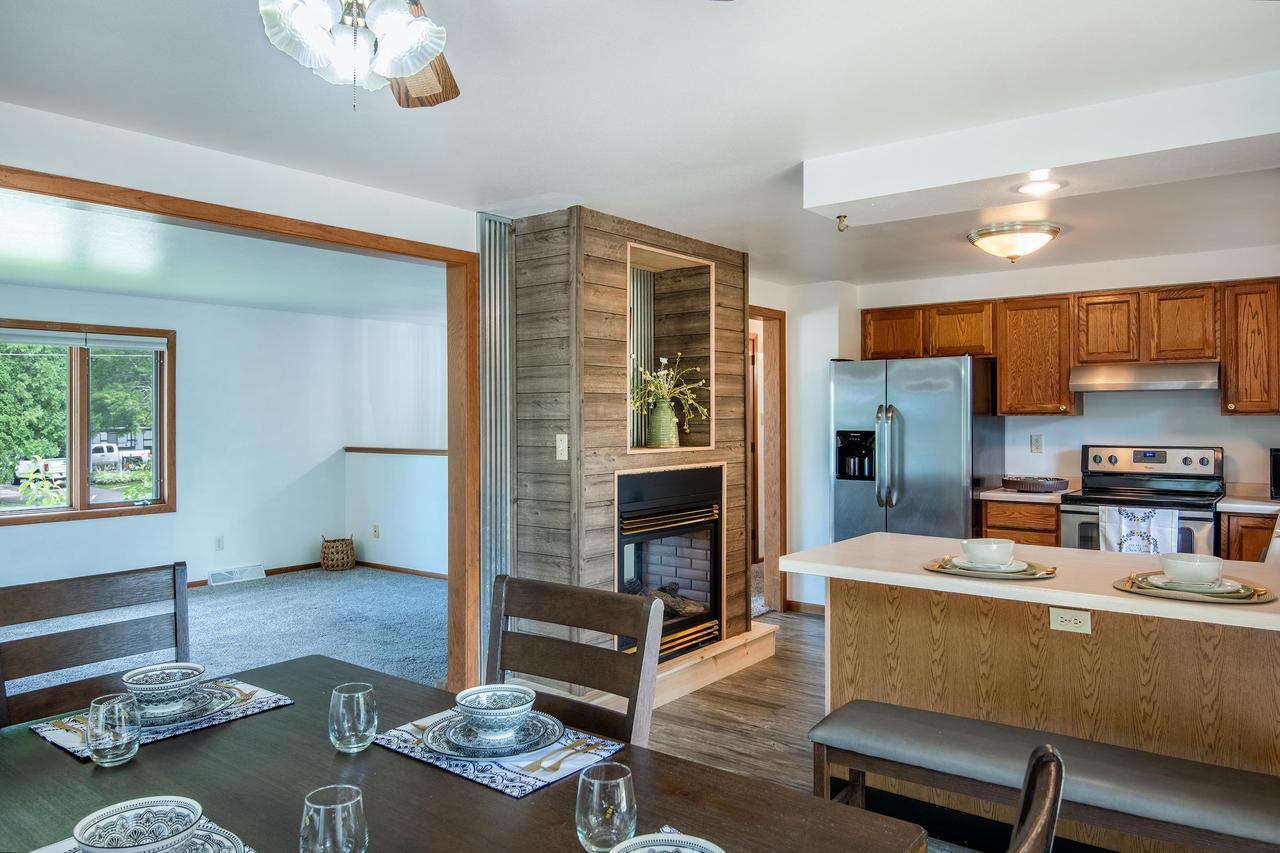 384 East Cumberland Street