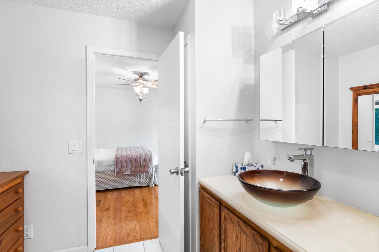 557 Highknocker Trail