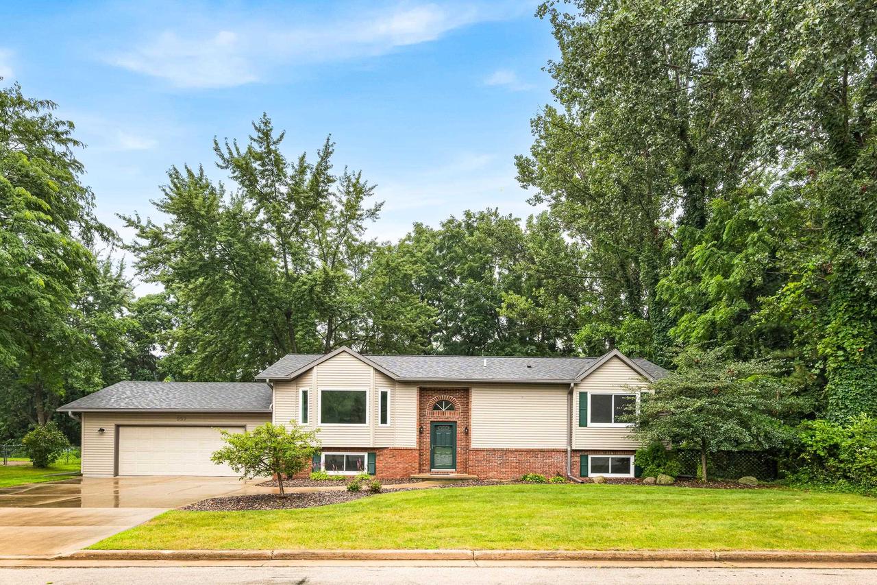 557 Highknocker Trail