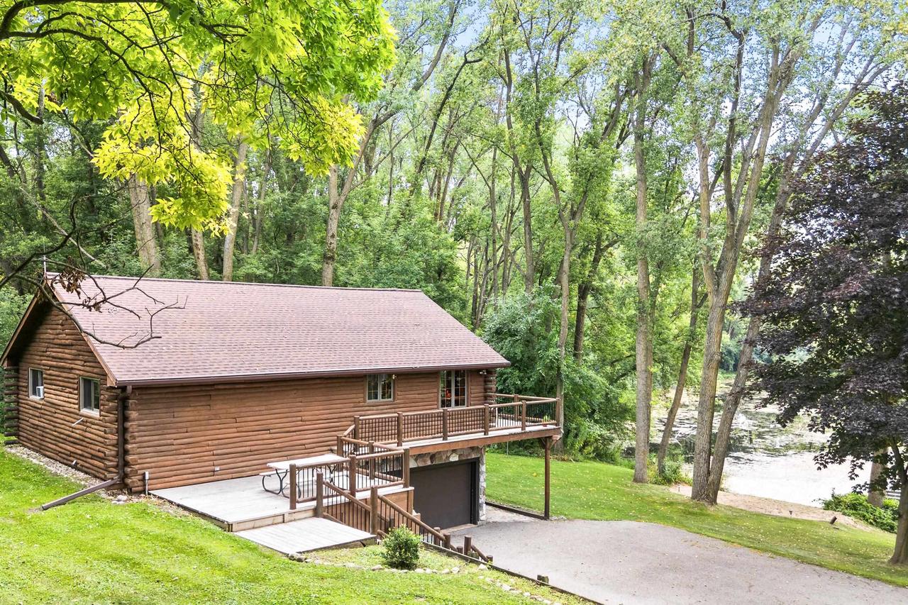 W14314 Brookwood Court